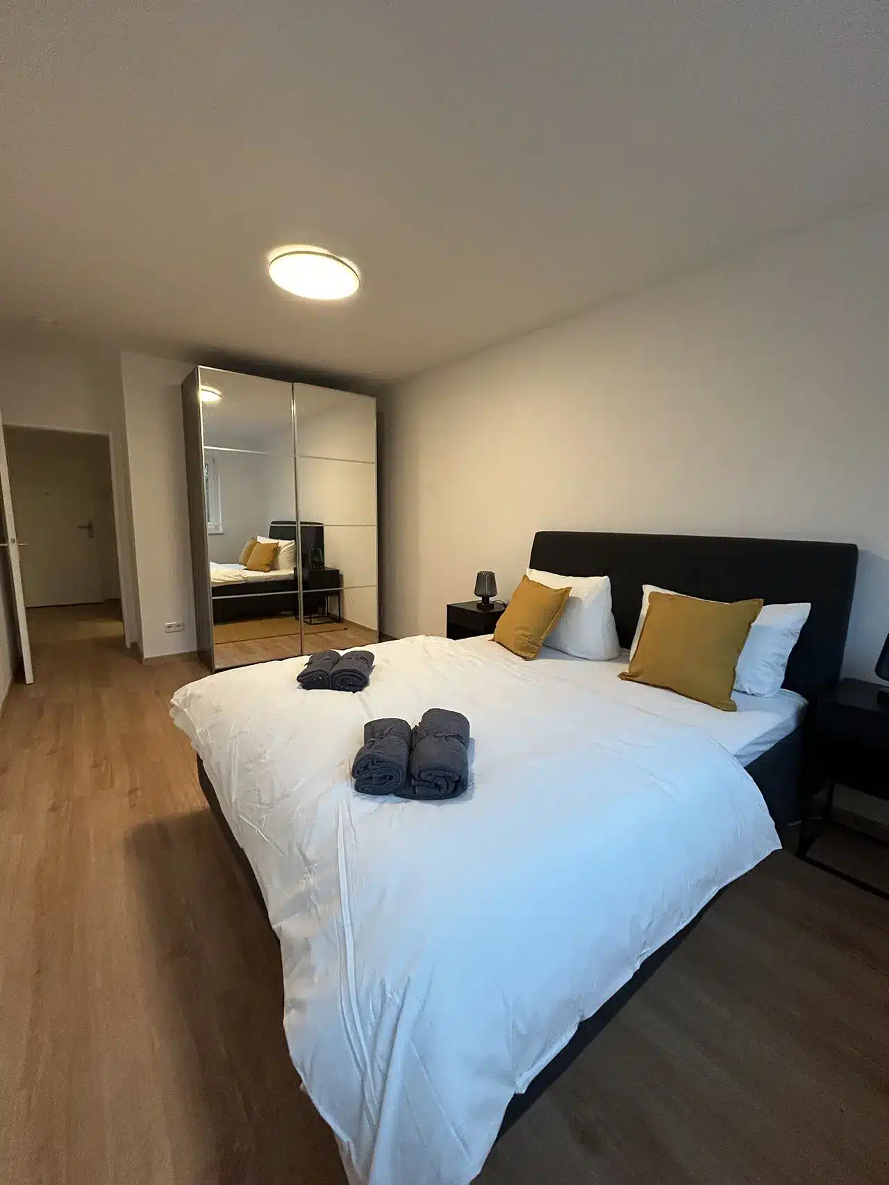 Schlafzimmer WE-11