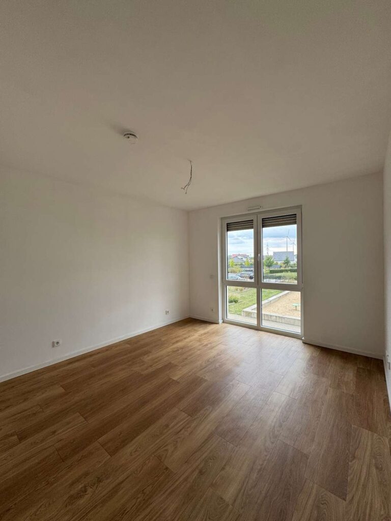 Schlafzimmer 1