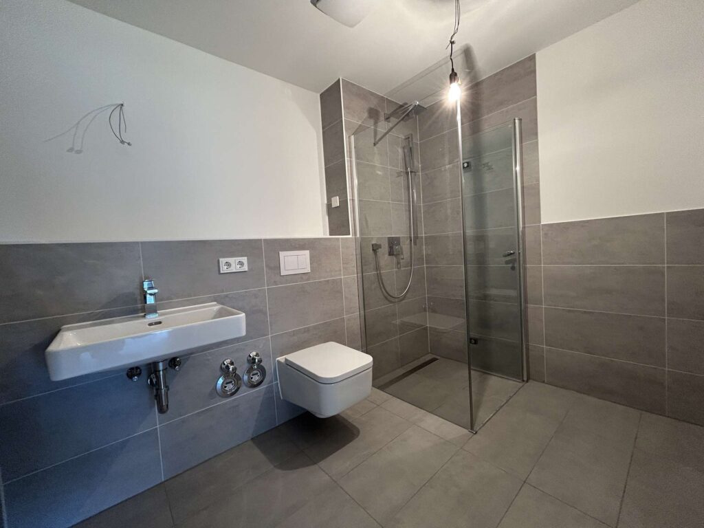 Badezimemmer Beispiel1