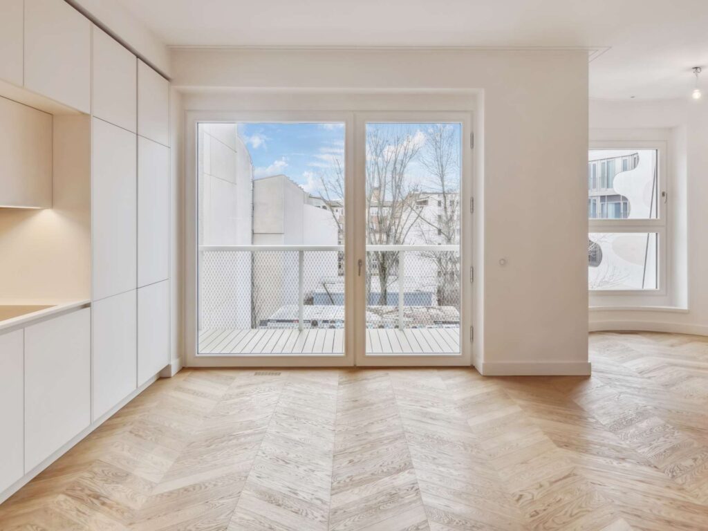 Blick zum Balkon