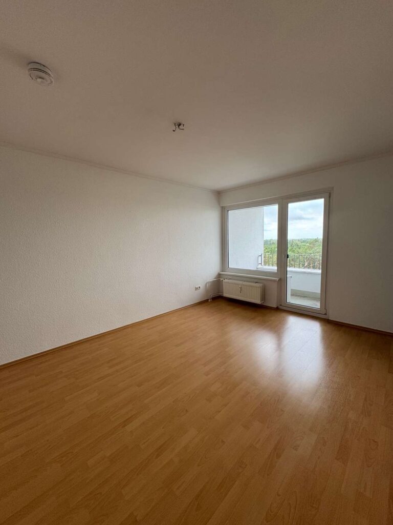 Wohn- Schlafzimmer