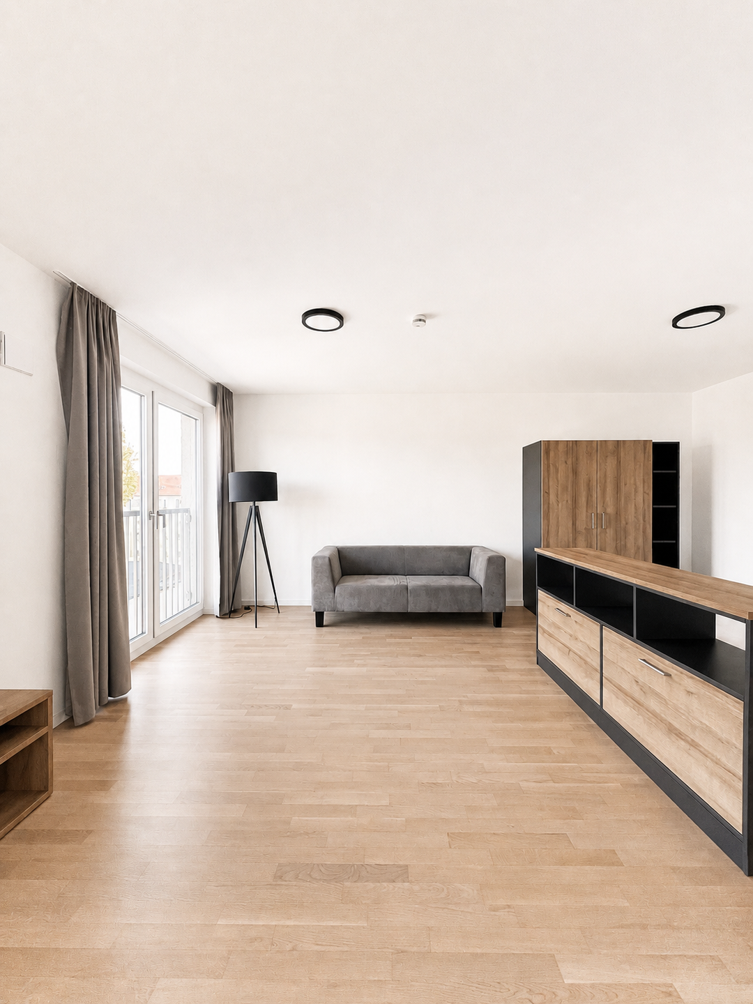 Großzügig möbliertes 2-Zimmer-Apartment in Potsdam – Einheit im 1. Obergeschoss