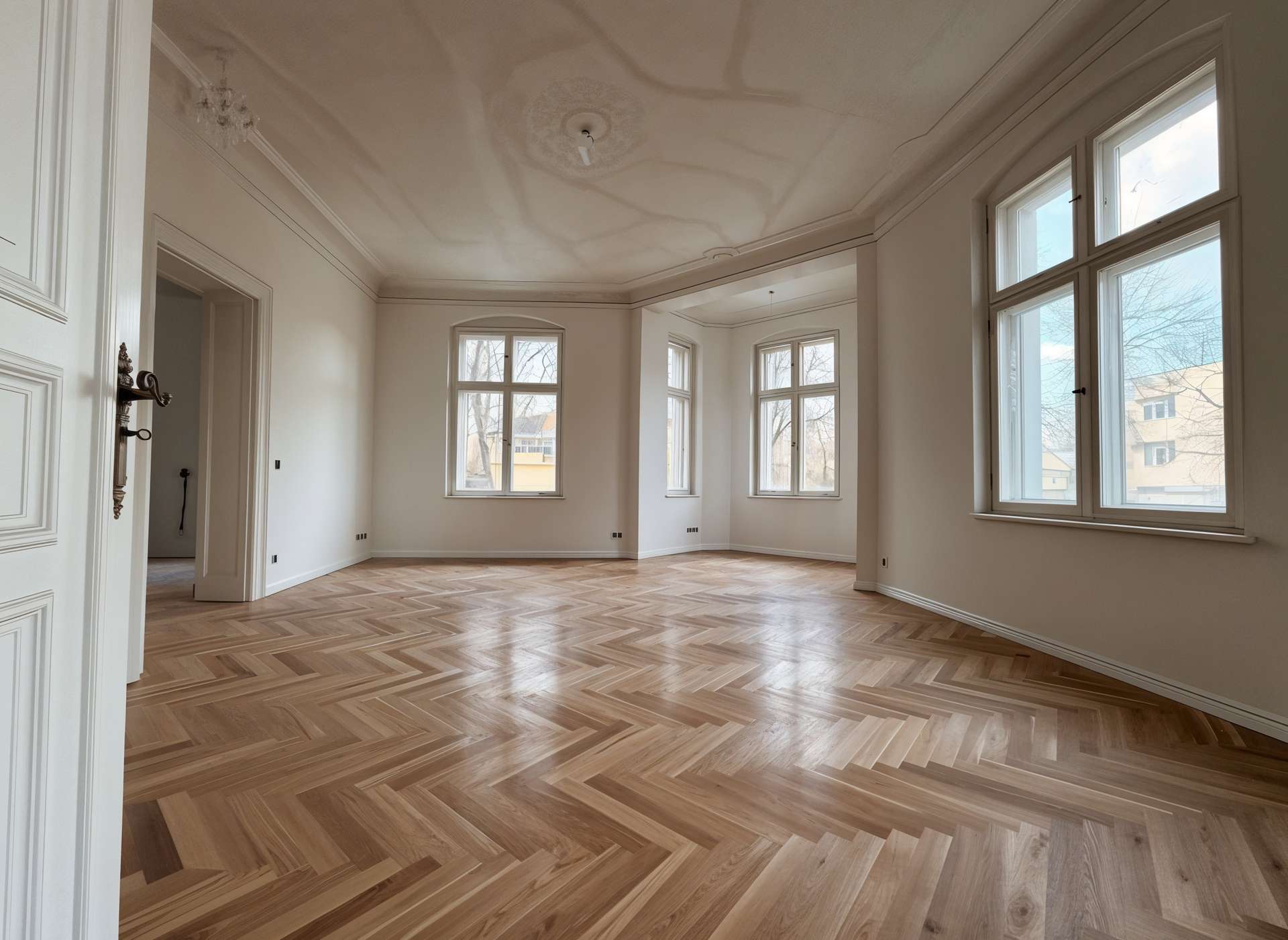 Wohnen mit Stil: Sanierte Altbauwohnung in Lichterfelde – auch gewerblich nutzbar
